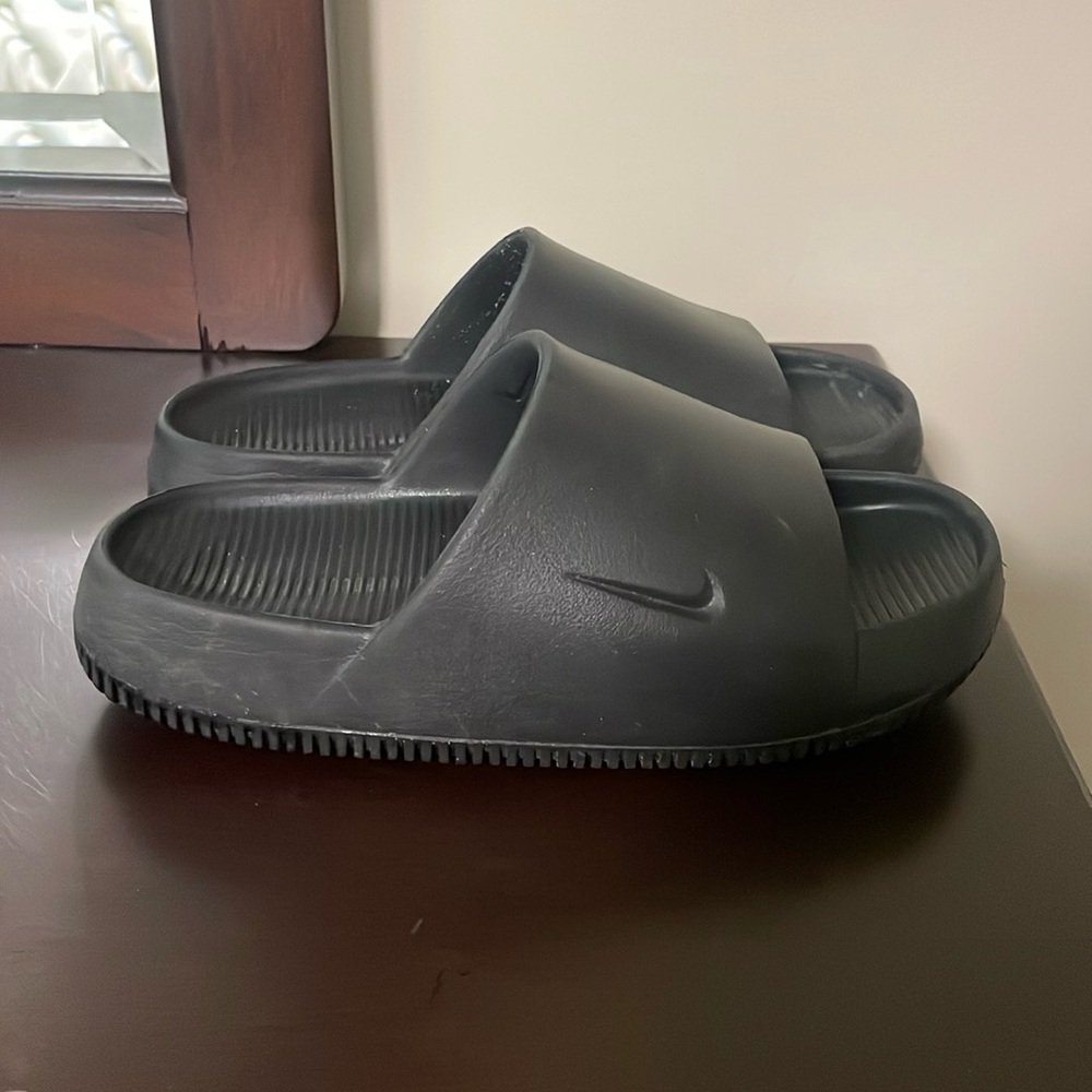 Women’s Nike Slides Black 6